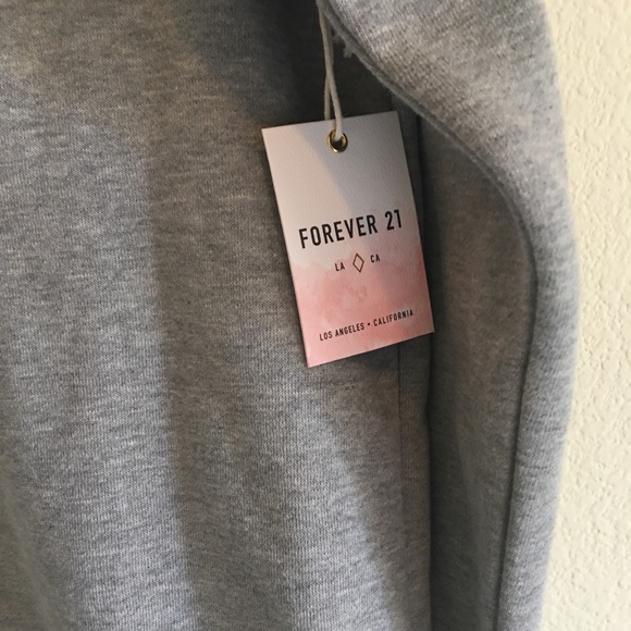 New Sweatshirt Inspiration Never Give Up Forever21 - Picture 3 of 4